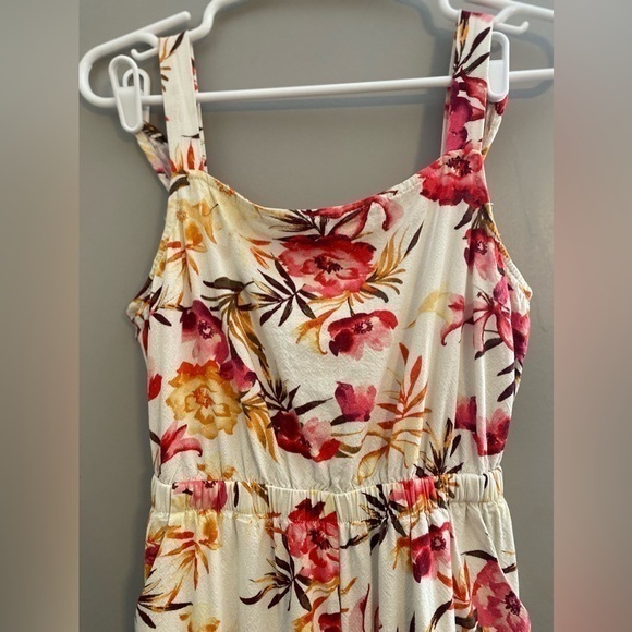One Clothing‎ Los Angeles Floral Romper Size S - Picture 2 of 6